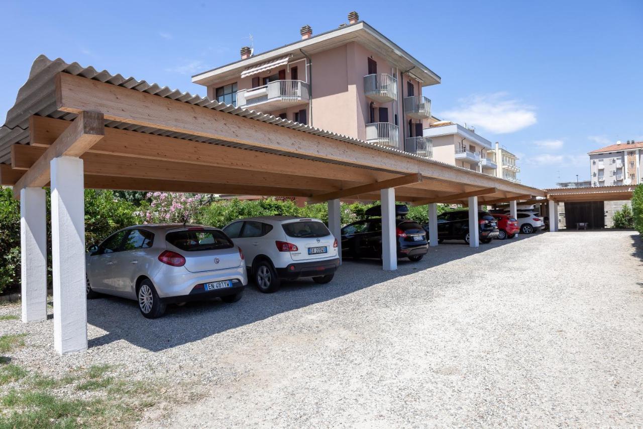 Hotel Primavera Sul Mare Lido Di Savio Exterior photo