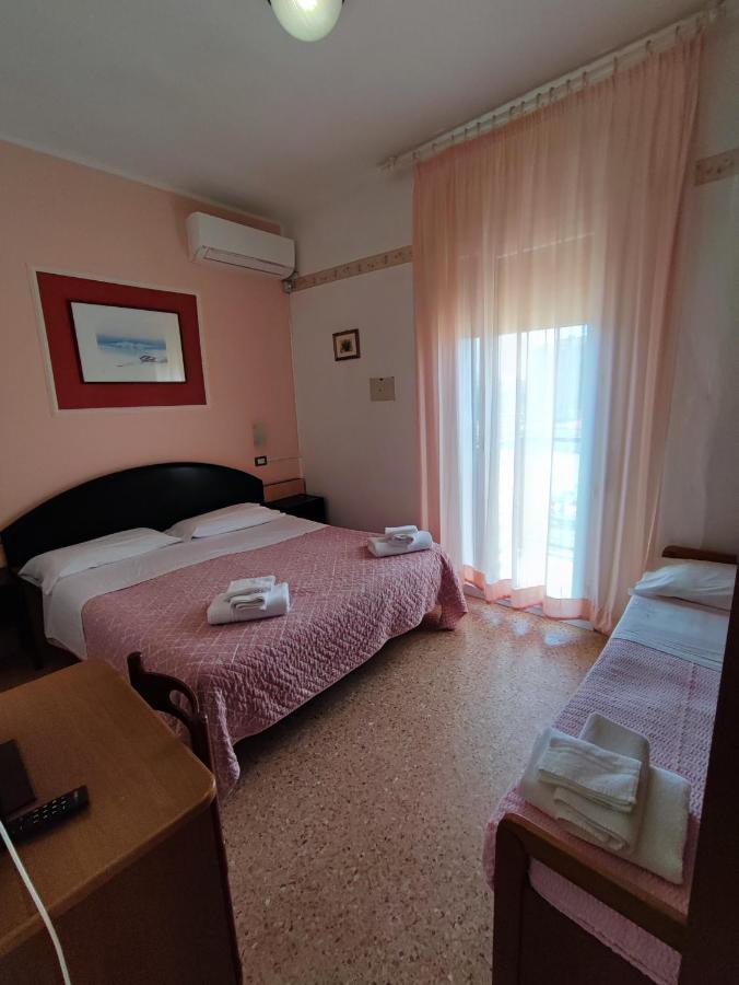 Hotel Primavera Sul Mare Lido Di Savio Exterior photo